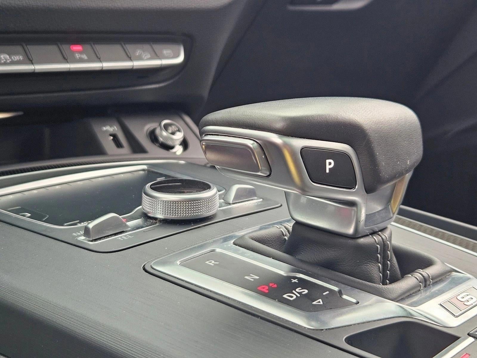 2020 Audi SQ5 Premium Plus 3.0 TFSI quattro
