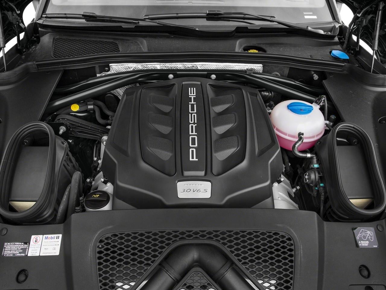 2017 Porsche Macan Turbo AWD