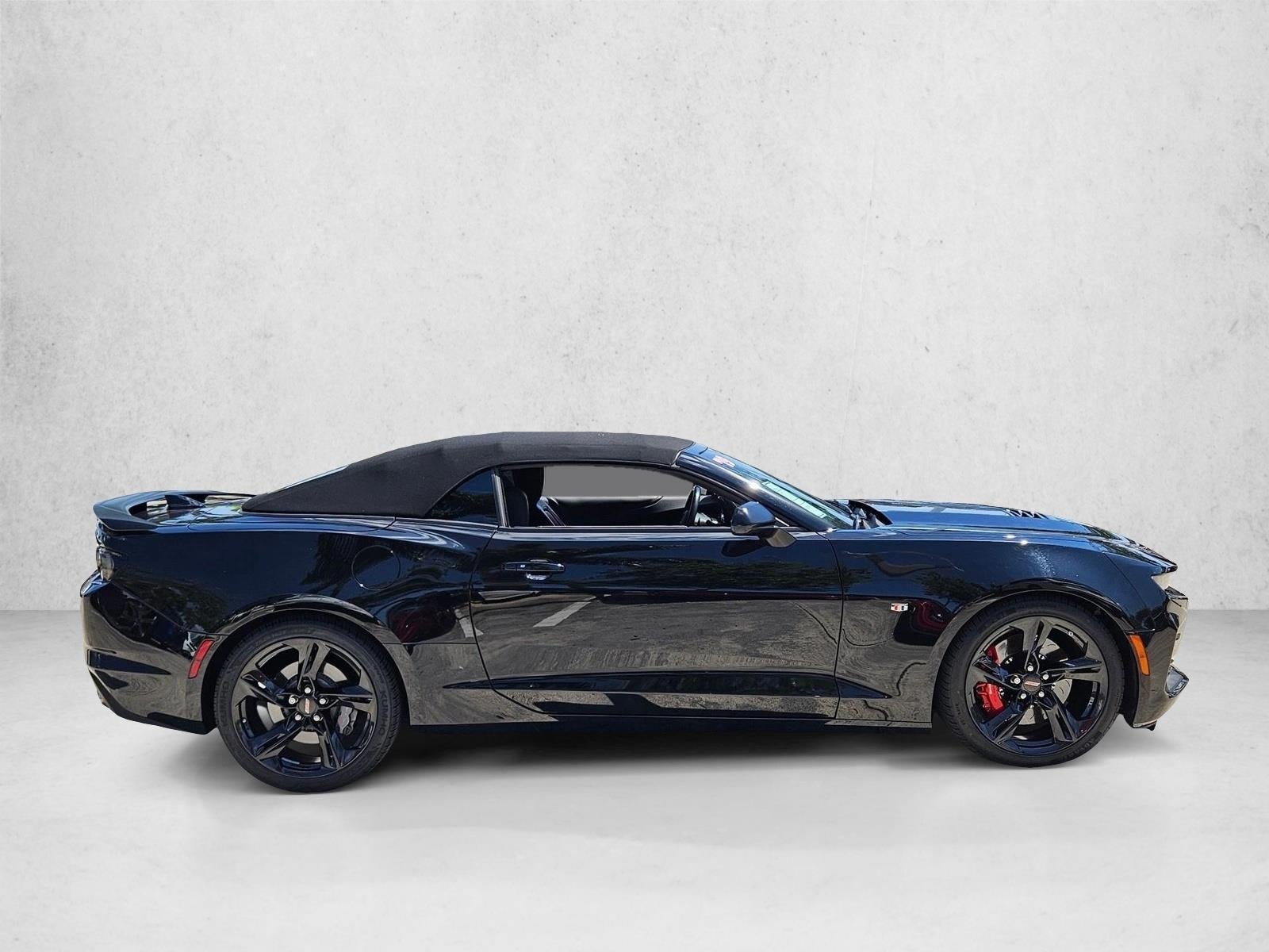 2019 Chevrolet Camaro 2dr Convertible 2SS
