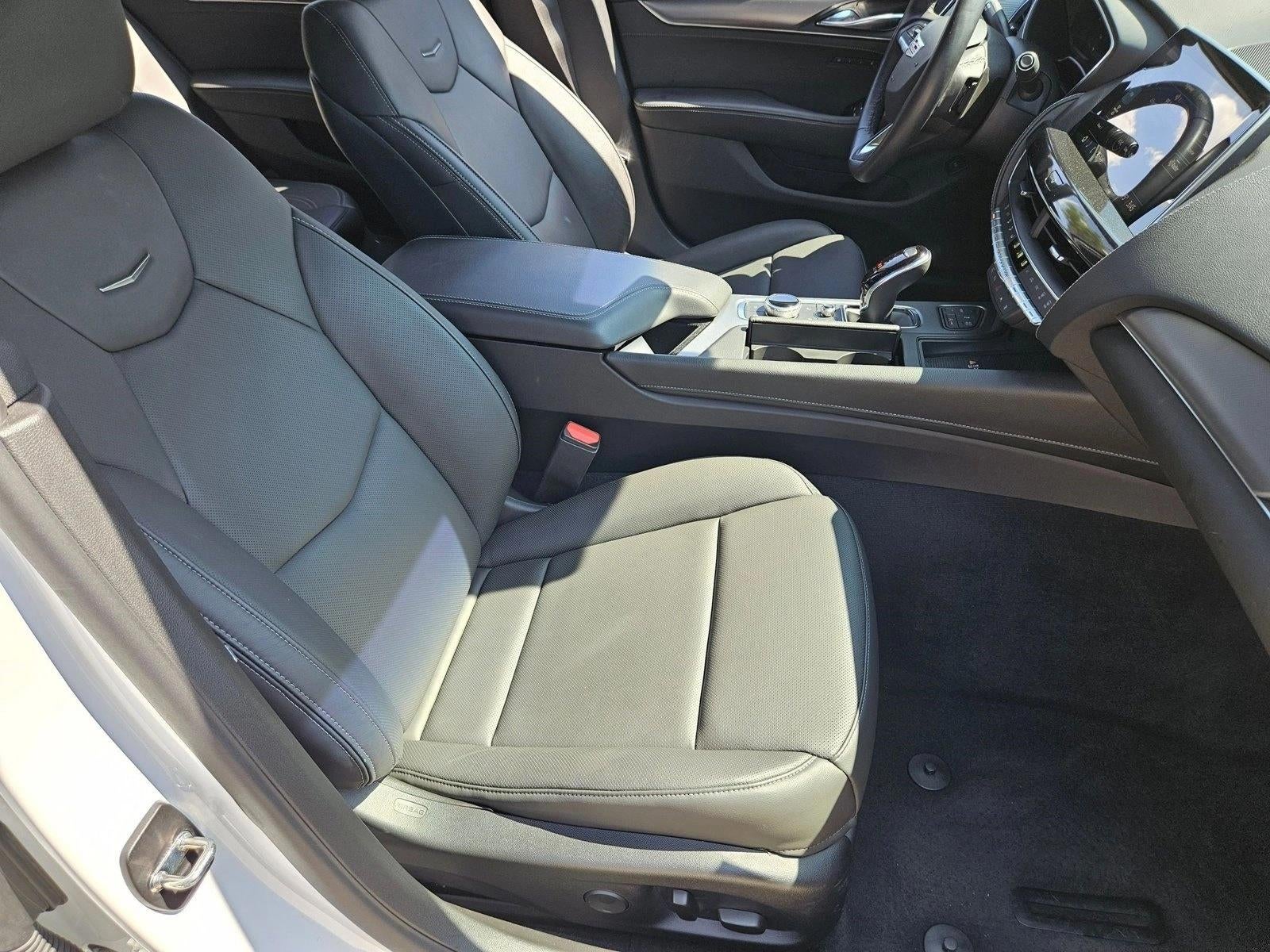 2024 Cadillac CT5 4dr Sdn Premium Luxury