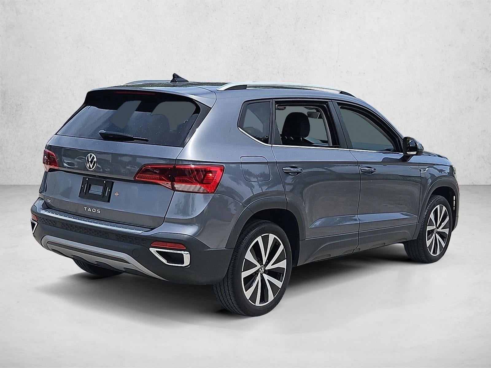 2022 Volkswagen Taos SE FWD