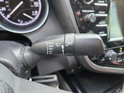 2018 Toyota Camry LE Auto (SE)