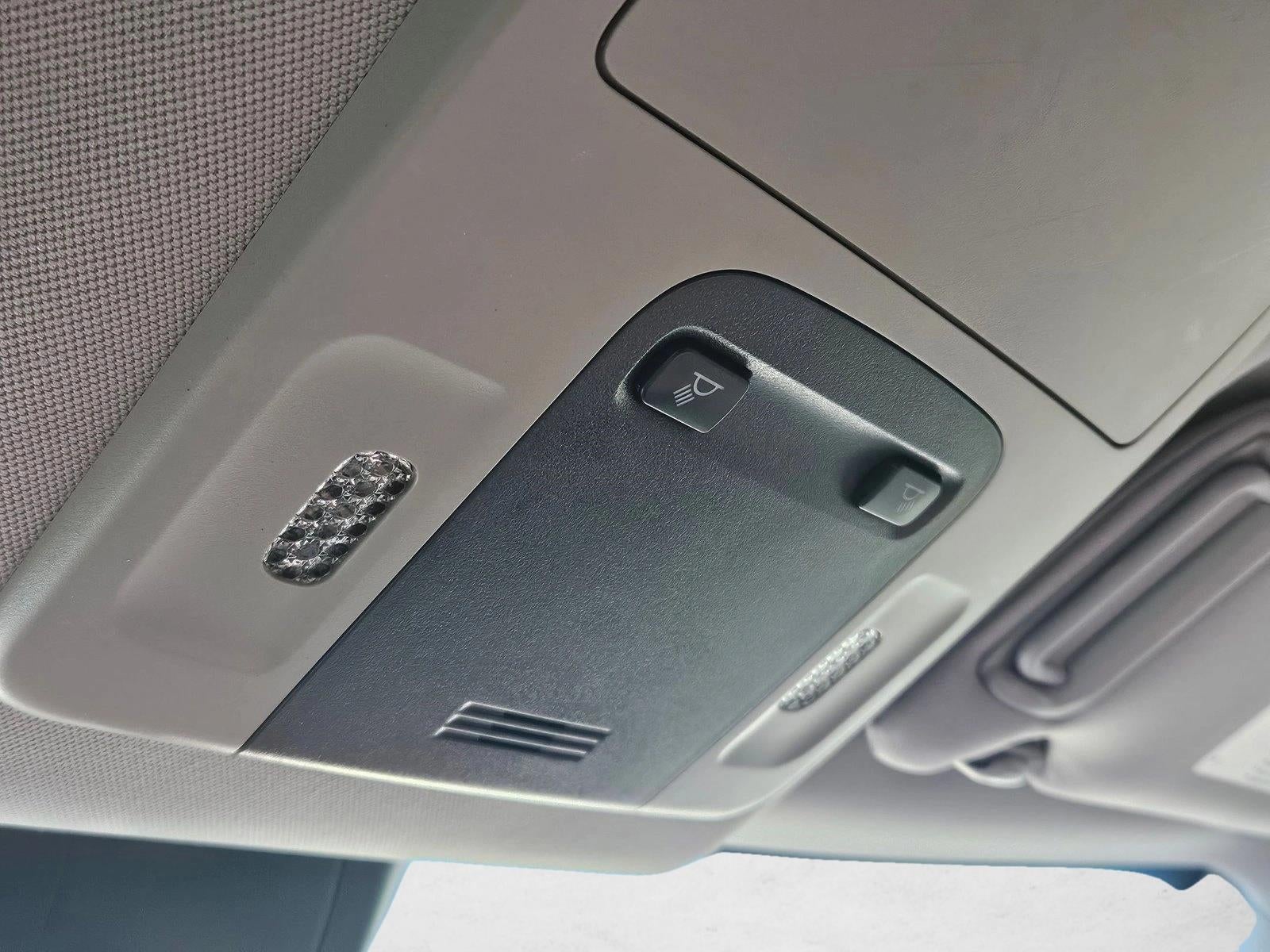 2018 Toyota Camry LE Auto (SE)