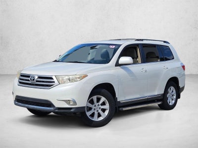 2013 Toyota Highlander FWD 4dr I4 Plus (Natl)
