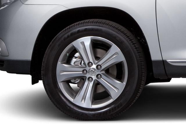2013 Toyota Highlander FWD 4dr I4 Plus (Natl)
