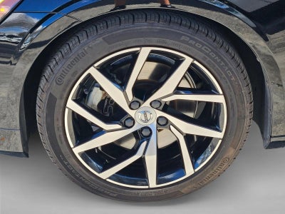 2020 Volvo S60 T5 FWD Momentum