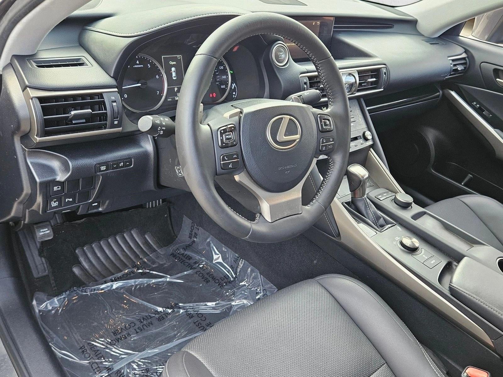 2019 Lexus IS 300 RWD