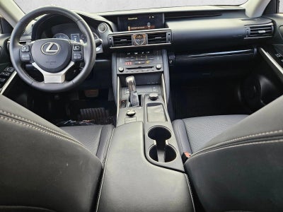 2019 Lexus IS 300 RWD
