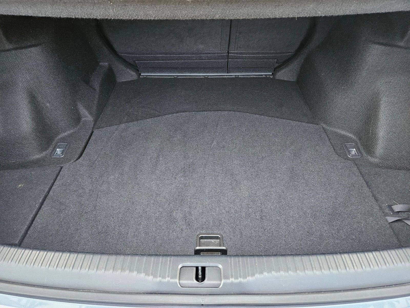 2019 Lexus IS 300 RWD