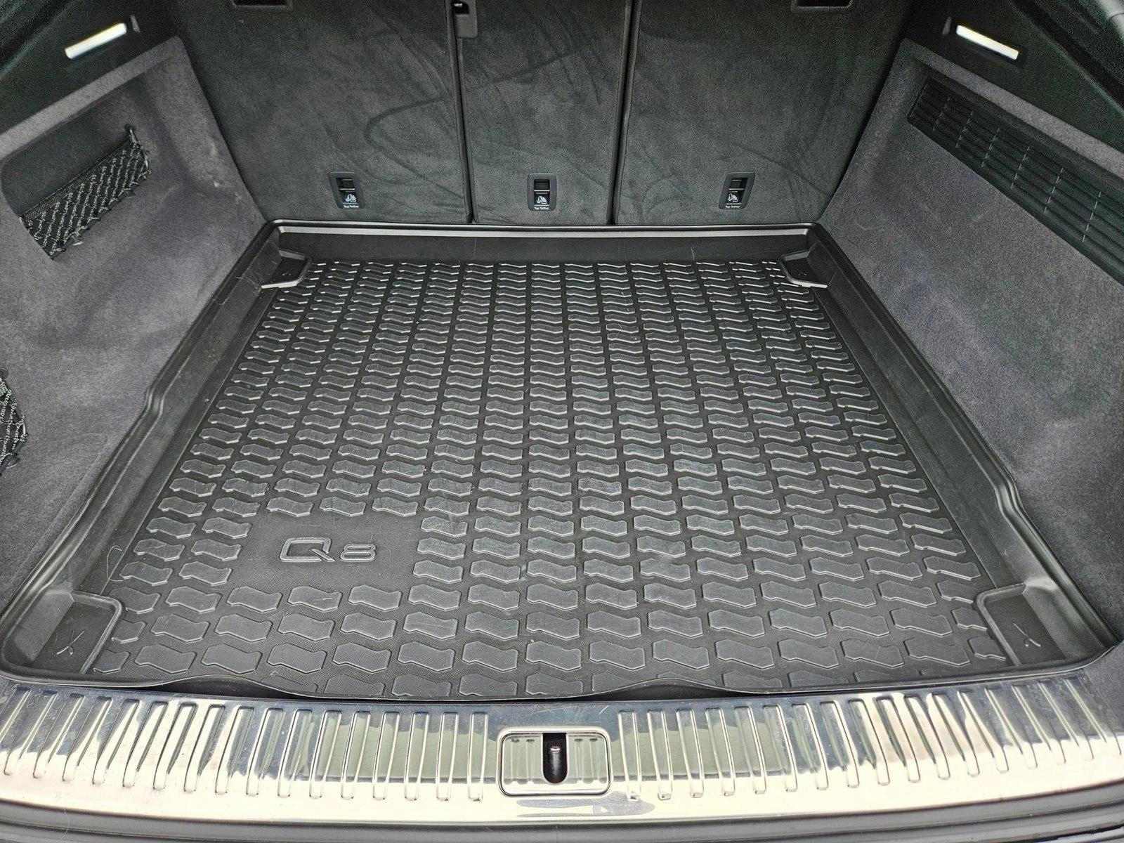 2023 Audi SQ8 Premium Plus 4.0 TFSI quattro