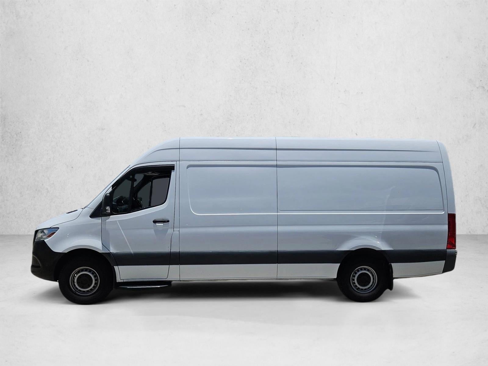 2019 Mercedes-Benz Sprinter Cargo Van 2500 High Roof I4 170" RWD