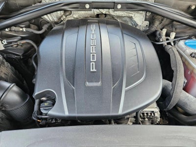 2017 Porsche Macan AWD