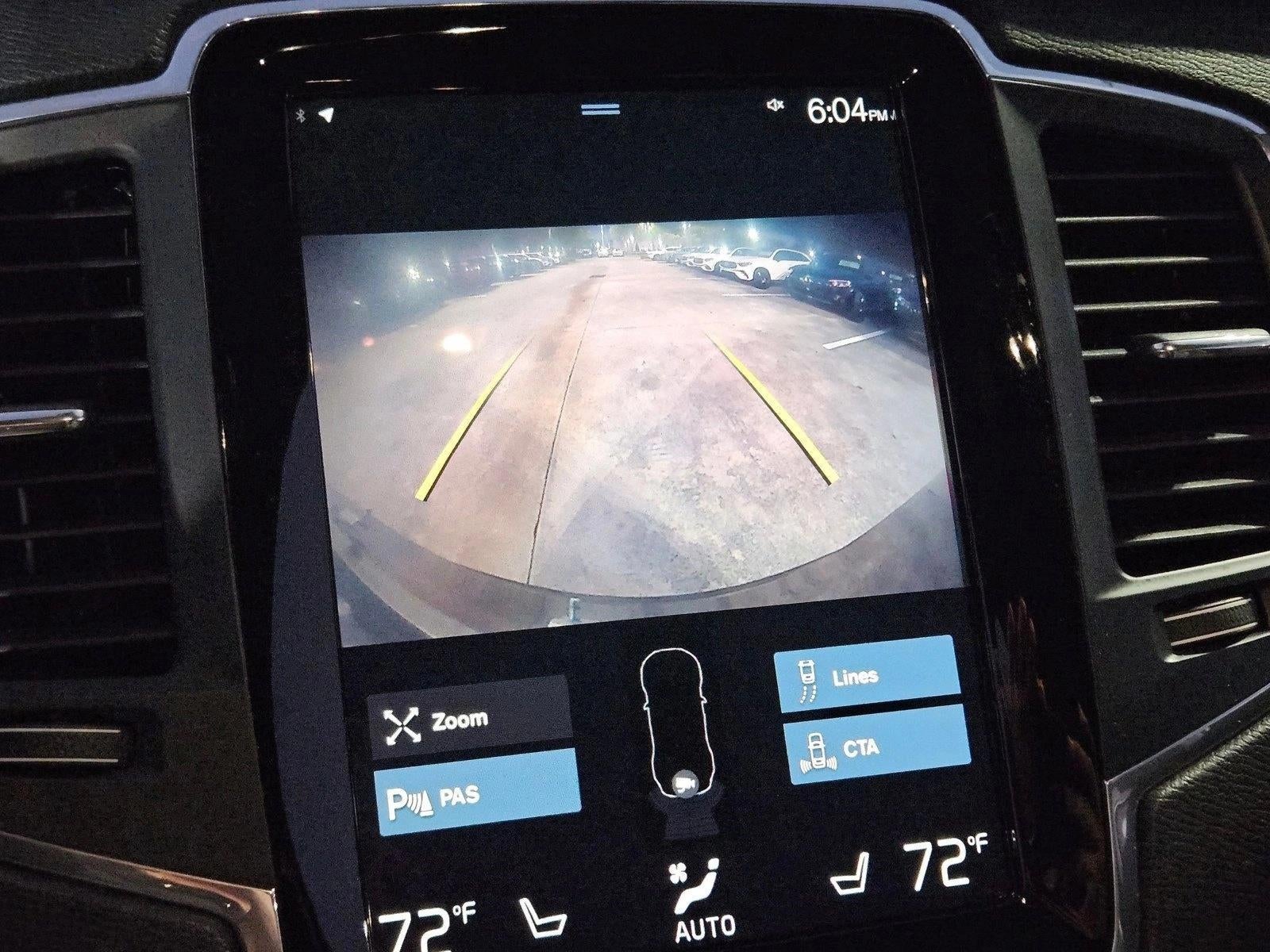 2020 Volvo XC90 T6 AWD Momentum 6 Passenger