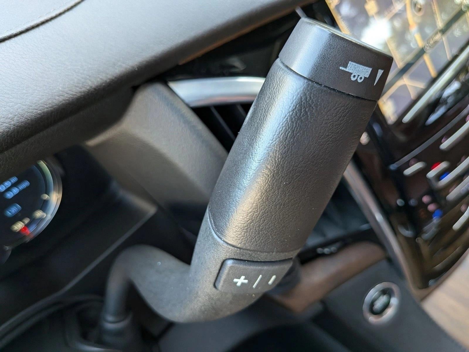 2020 Cadillac Escalade RWD Luxury