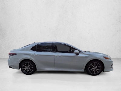 2021 Toyota Camry Hybrid XLE CVT (Natl)