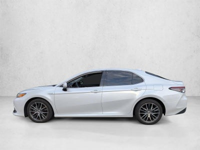 2021 Toyota Camry Hybrid XLE CVT (Natl)