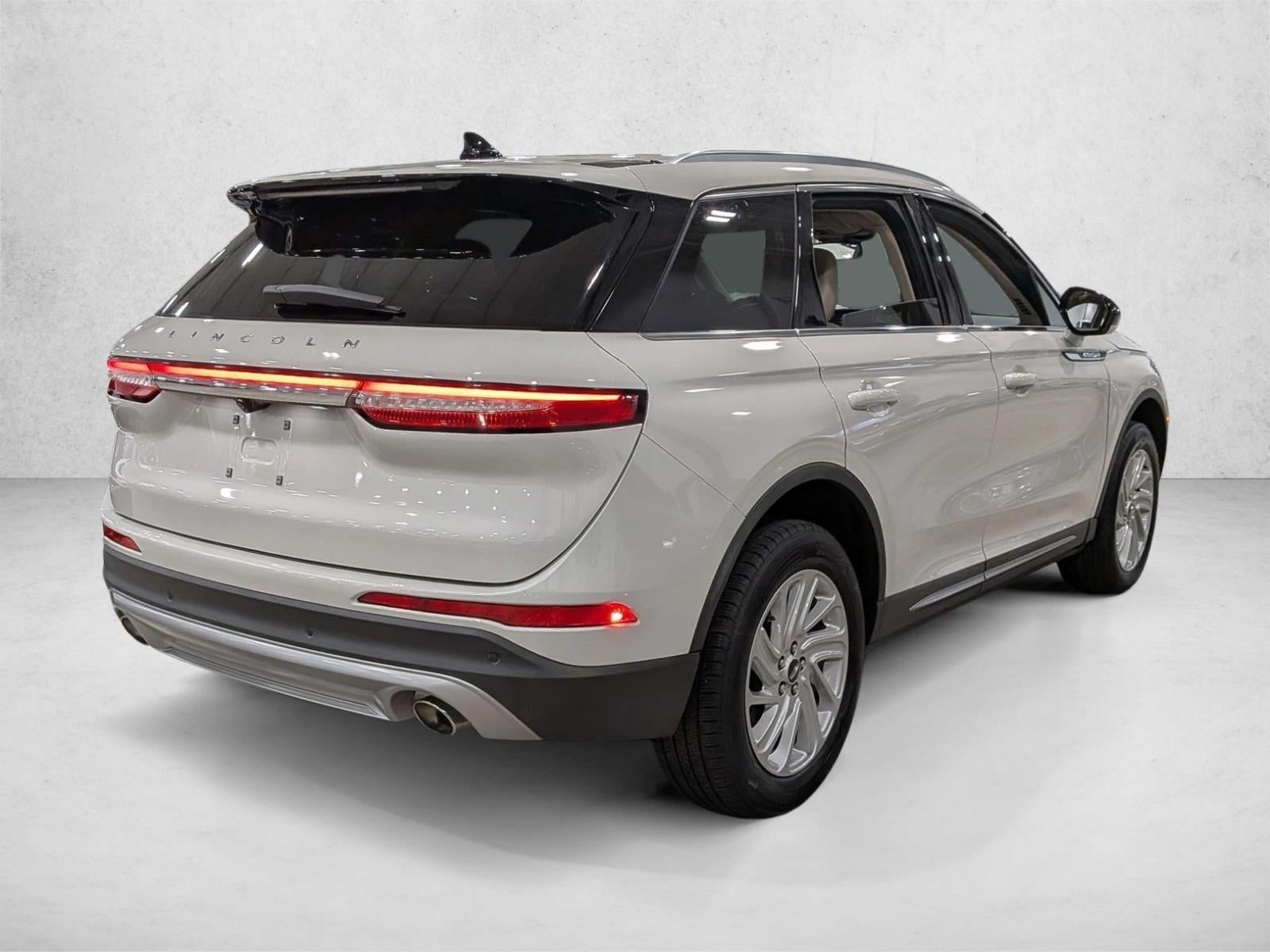 2022 Lincoln Corsair Standard FWD