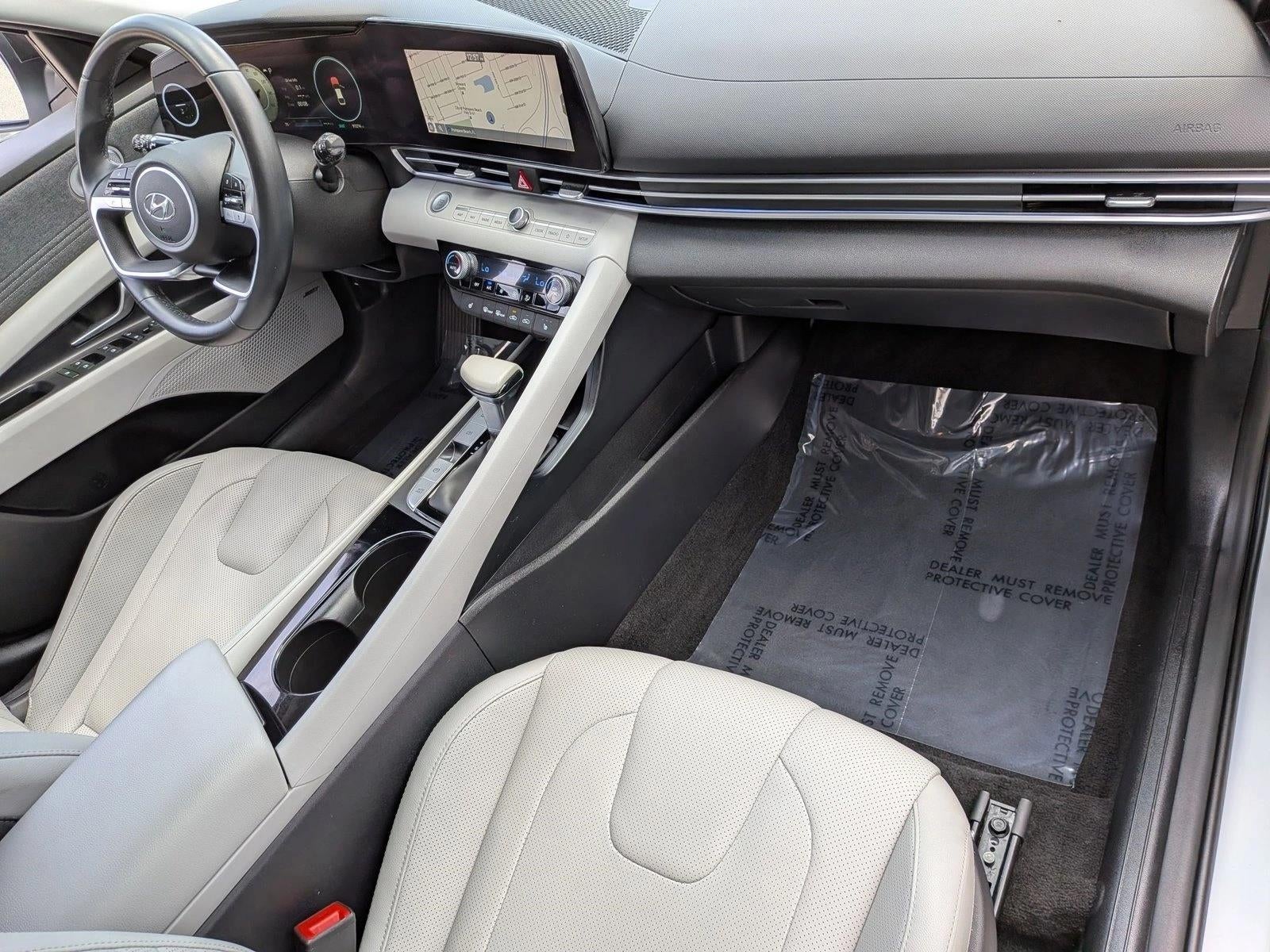 2021 Hyundai ELANTRA Limited IVT