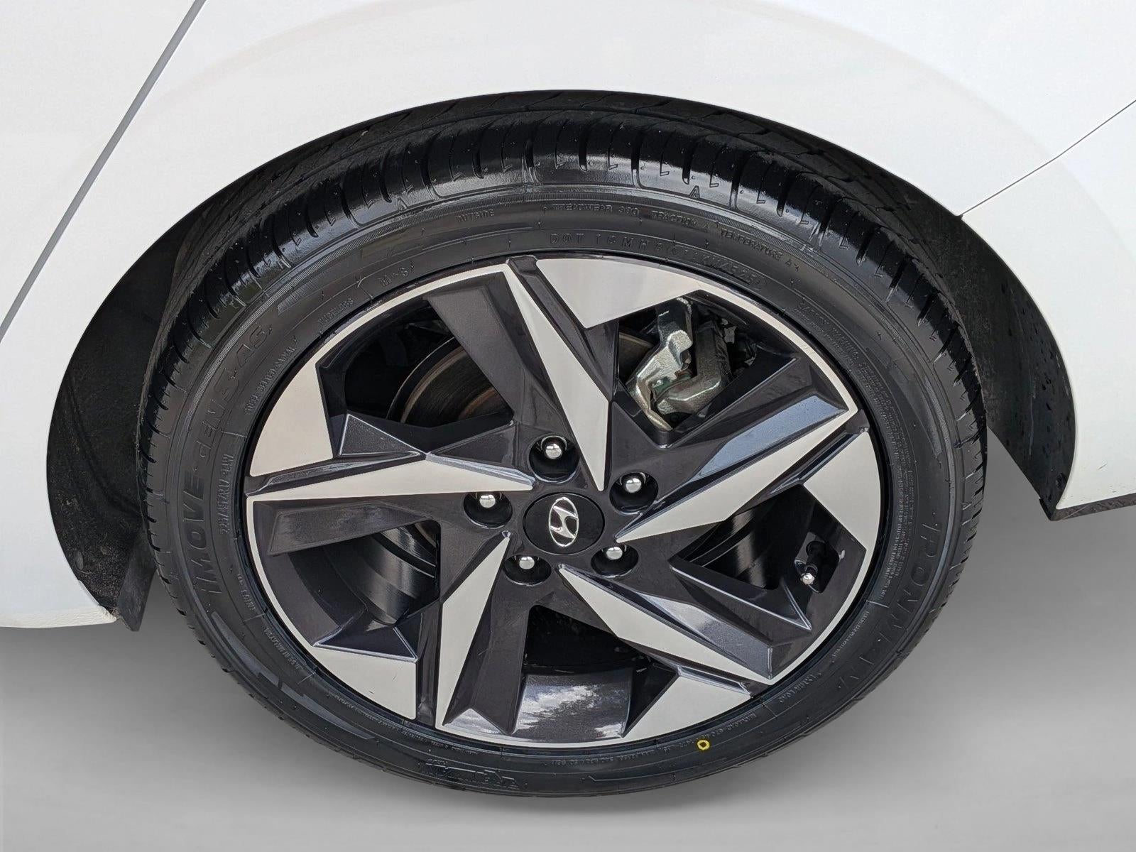 2021 Hyundai ELANTRA Limited IVT