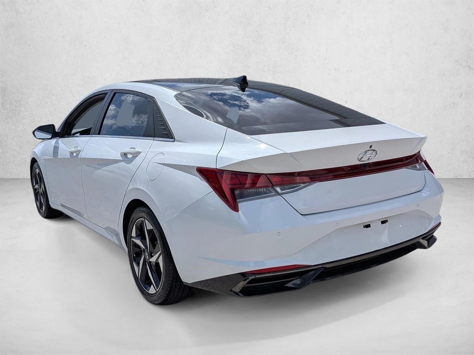 2021 Hyundai ELANTRA Limited IVT
