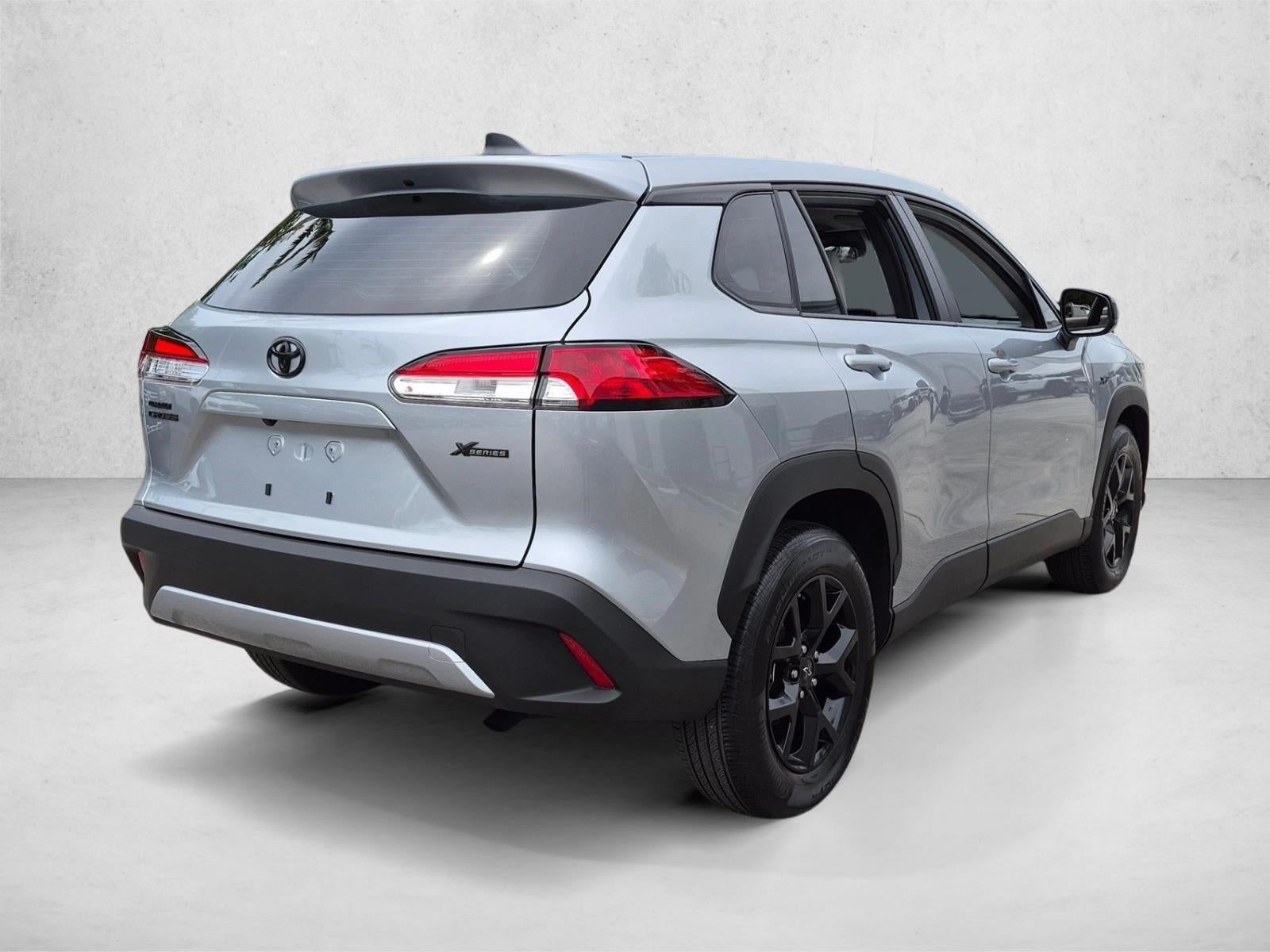 2025 Toyota Corolla Cross L 2WD (Natl)