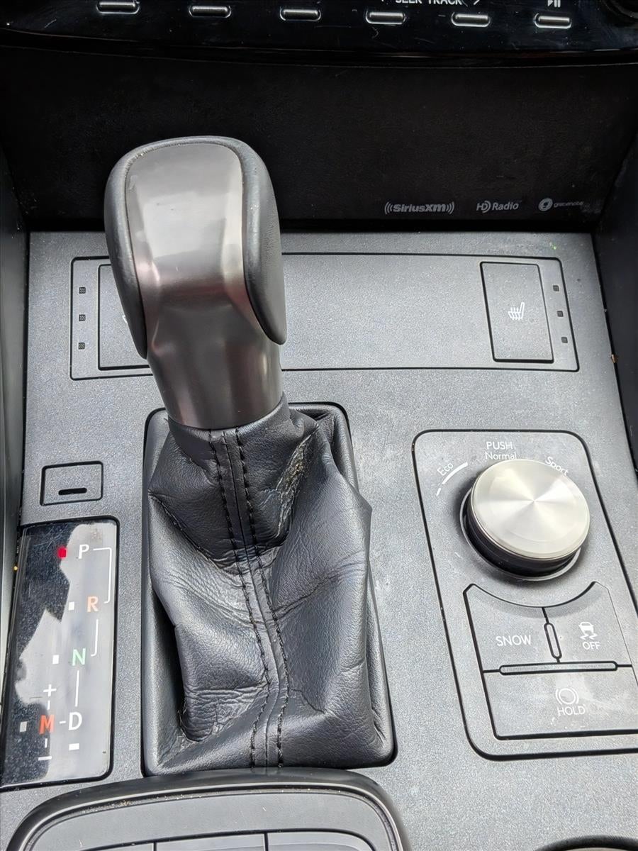 2024 Lexus IS 350 F SPORT Design RWD