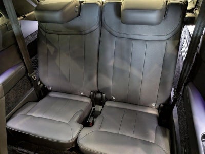 2023 Land Rover Range Rover P400 SE LWB 7 Seat