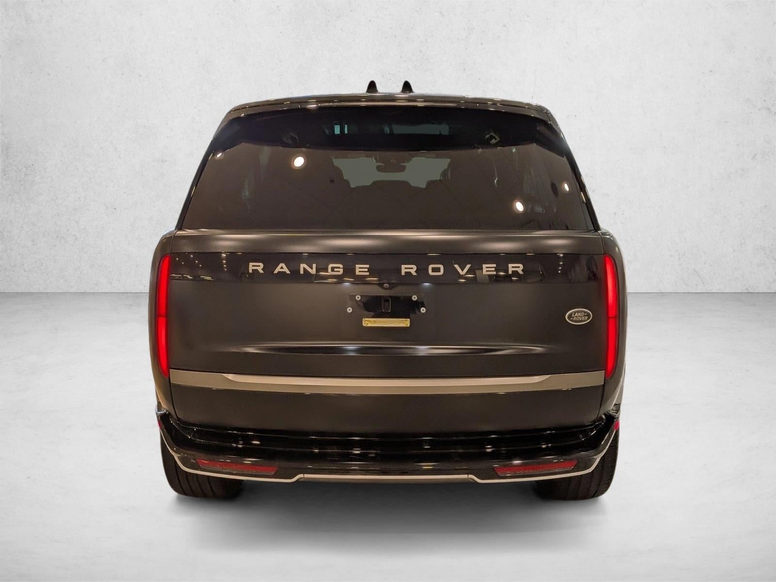 2023 Land Rover Range Rover P400 SE LWB 7 Seat
