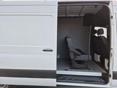 2022 Mercedes-Benz Sprinter Cargo Van 2500 High Roof I4 170" RWD