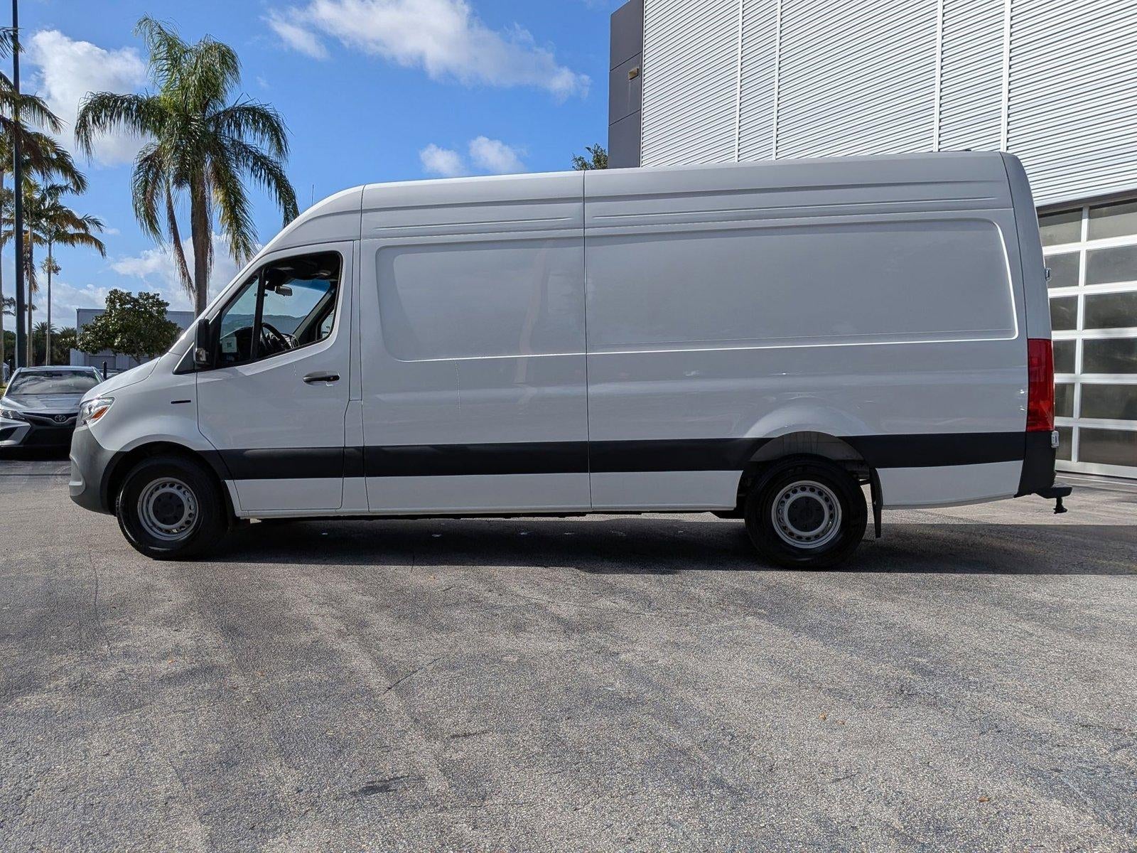 2024 Mercedes-Benz eSprinter Cargo Van 2500 High Roof 170" RWD