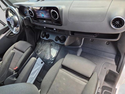2024 Mercedes-Benz eSprinter Cargo Van 2500 High Roof HO 170" RWD