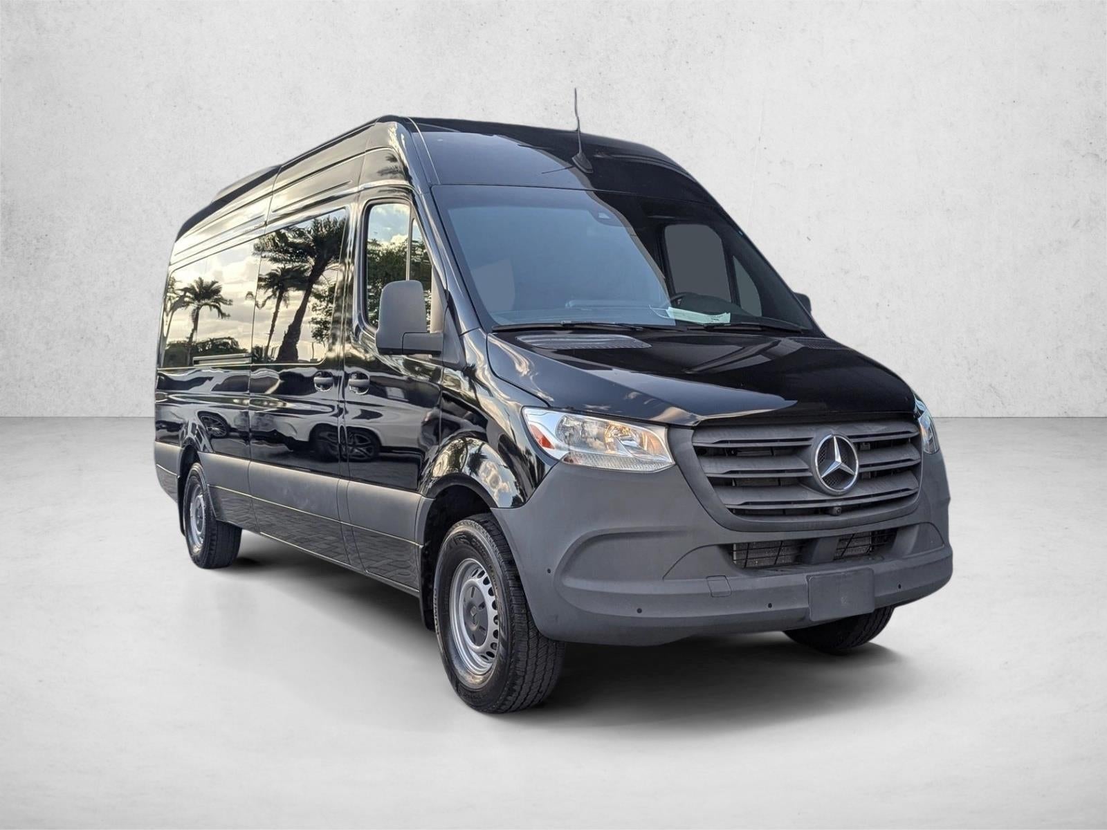 2024 Mercedes-Benz Sprinter Passenger Van 2500 High Roof I4 Diesel HO 170" RWD