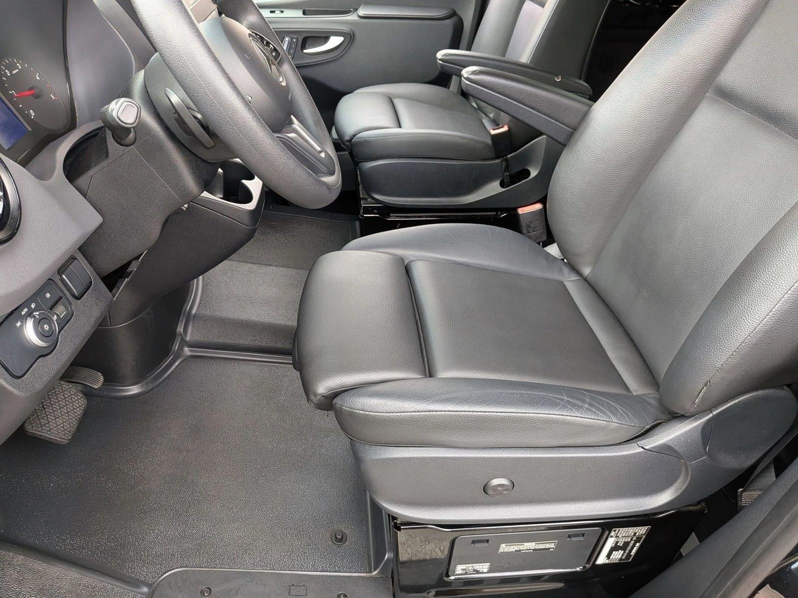 2019 Mercedes-Benz Sprinter Passenger Van 2500 High Roof V6 144" RWD