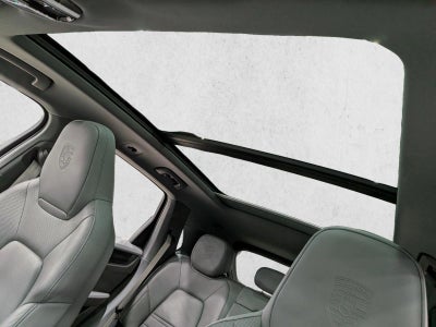 2023 Porsche Cayenne Platinum Edition E-Hybrid AWD