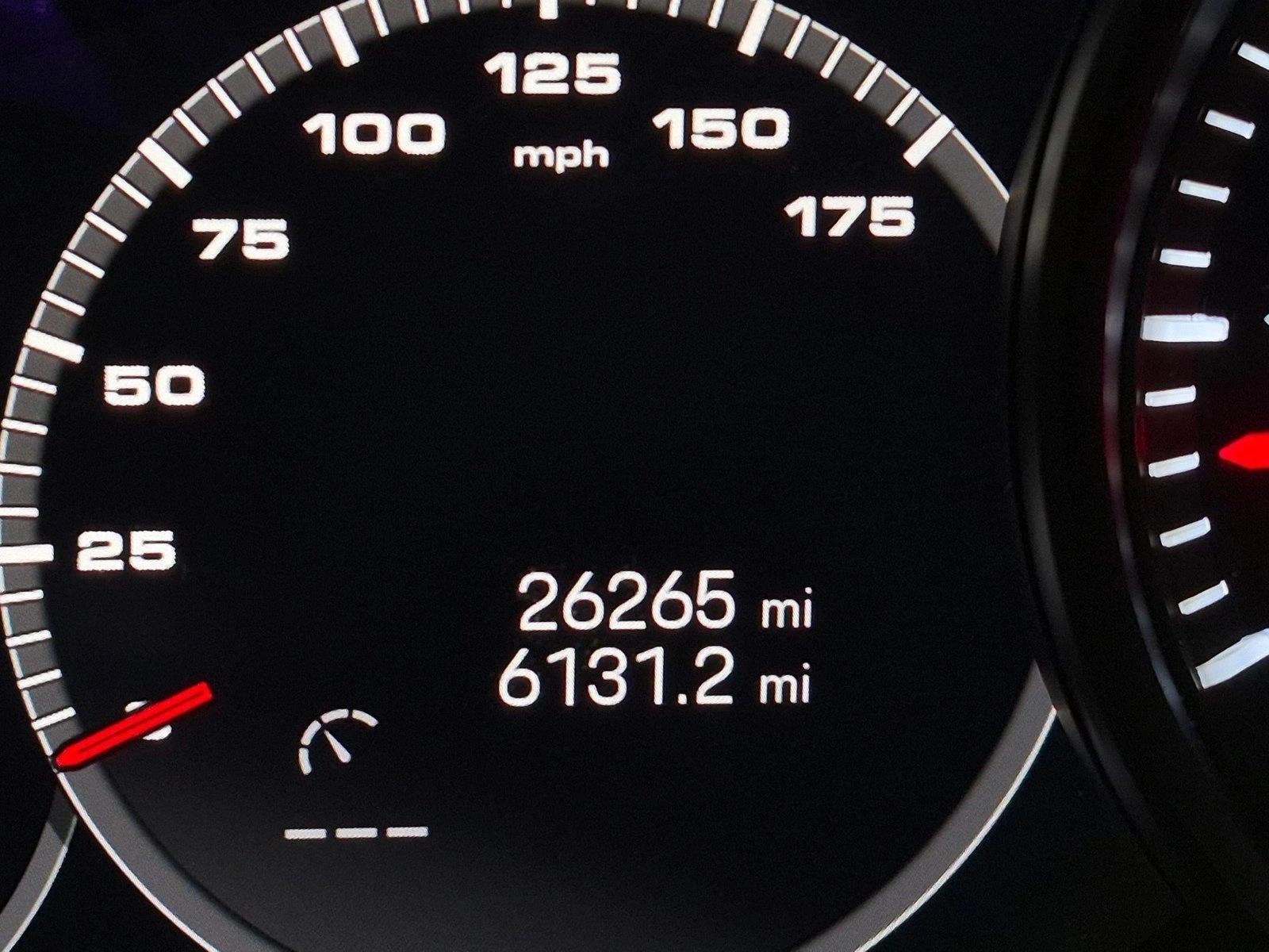 2023 Porsche Cayenne Platinum Edition Coupe AWD