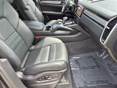 2023 Porsche Cayenne Platinum Edition Coupe AWD