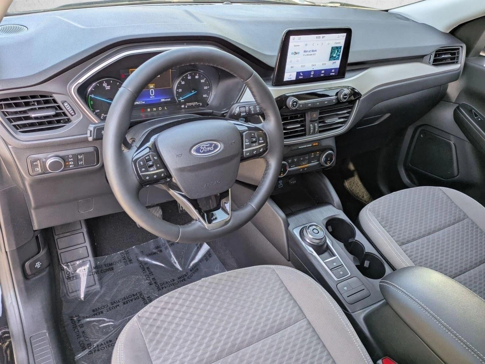 2022 Ford Escape SE Hybrid FWD
