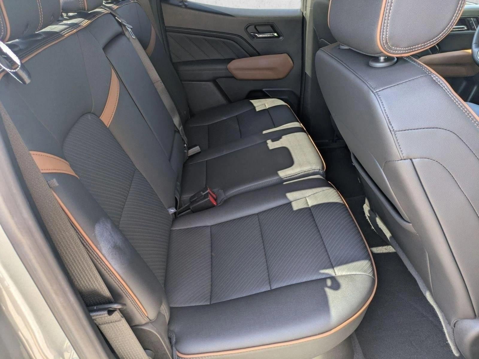 2023 GMC Canyon Crew Cab Short Box 4-Wheel Drive AT4