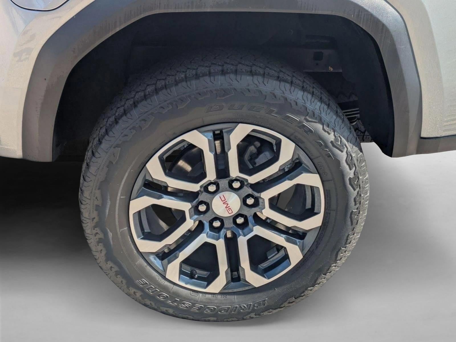 2023 GMC Canyon Crew Cab Short Box 4-Wheel Drive AT4