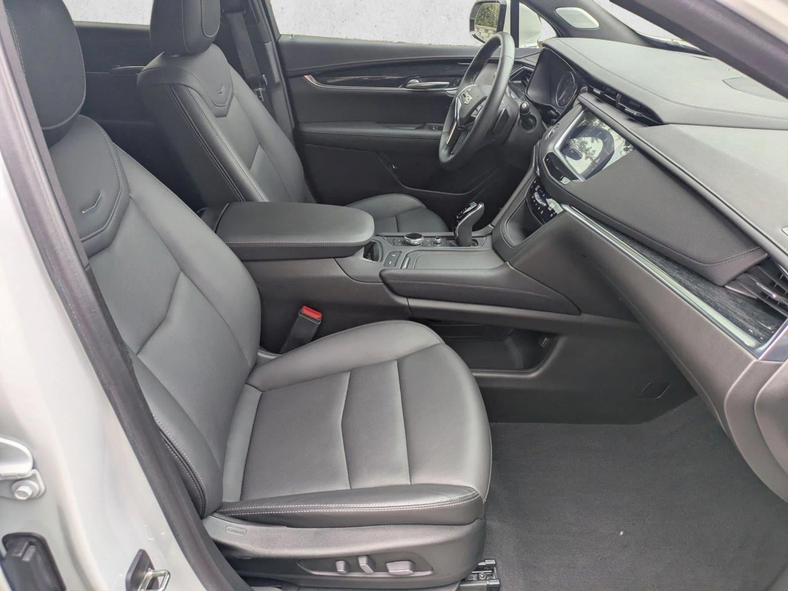 2023 Cadillac XT5 FWD 4dr Premium Luxury