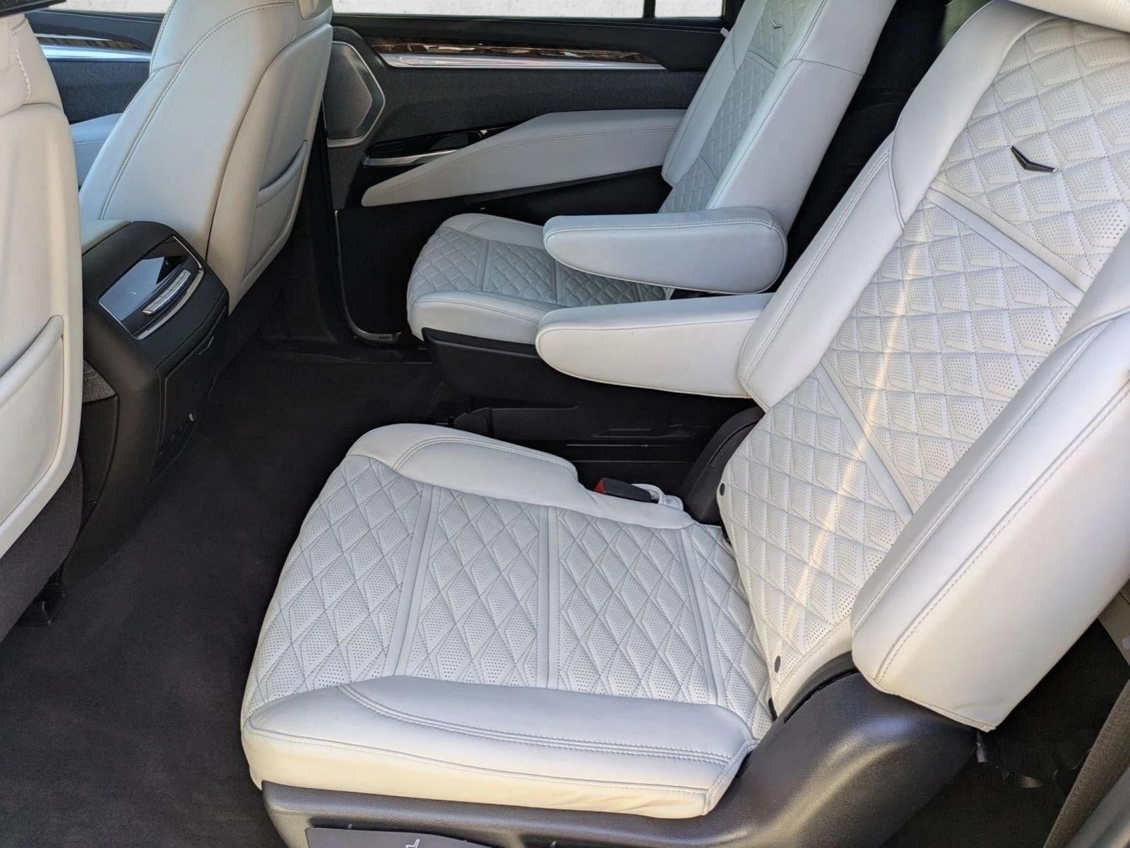 2025 Cadillac Escalade ESV 4WD Sport Platinum