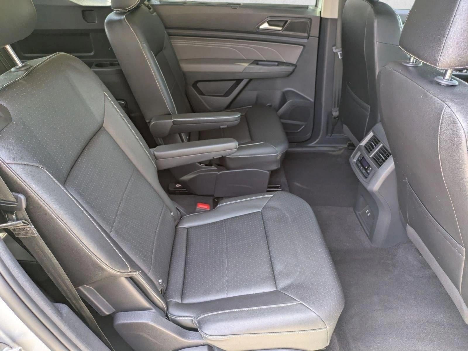 2021 Volkswagen Atlas 2021.5 3.6L V6 SE w/Technology R-Line 4MOTION