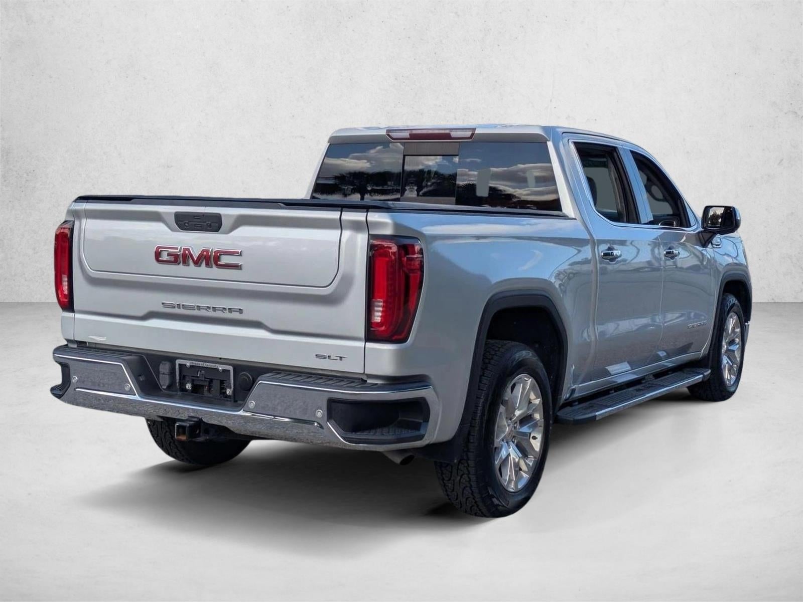 2019 GMC Sierra 1500 Crew Cab Short Box 2-Wheel Drive SLT
