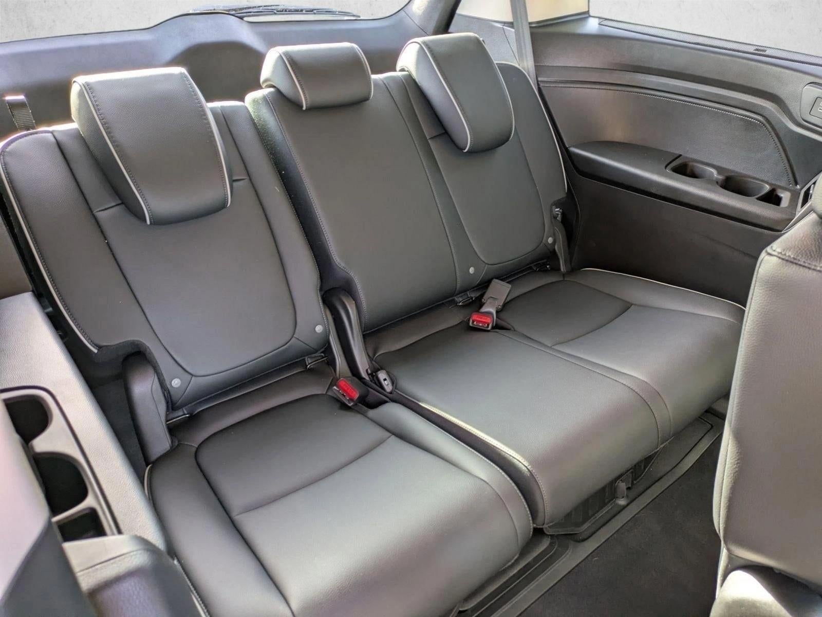 2025 Honda Odyssey Touring Auto