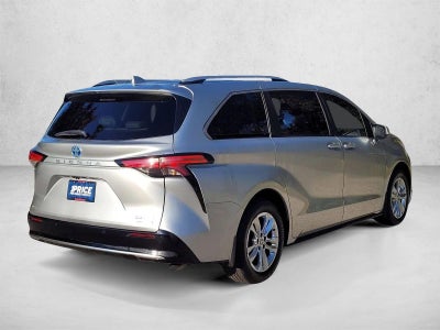2023 Toyota Sienna Limited AWD 7-Passenger (Natl)
