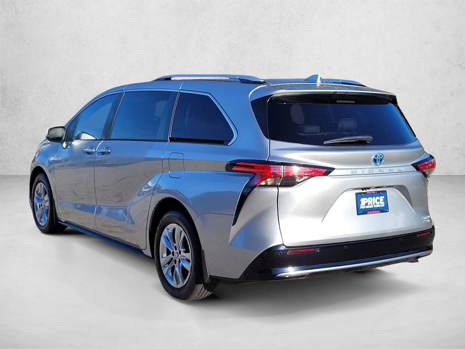 2023 Toyota Sienna Limited AWD 7-Passenger (Natl)