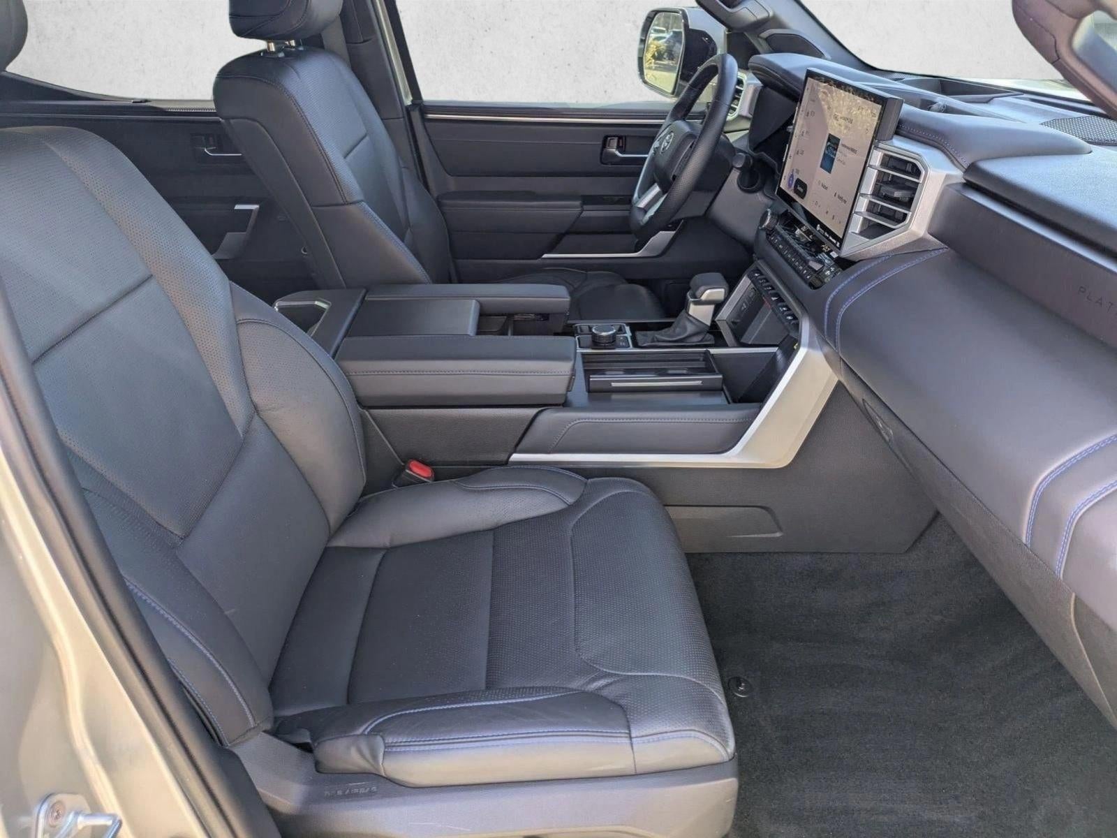 2023 Toyota Tundra 4WD 4WD Platinum Hybrid CrewMax 5.5' Bed (Natl)