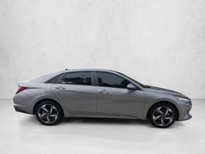 2023 Hyundai ELANTRA SEL IVT