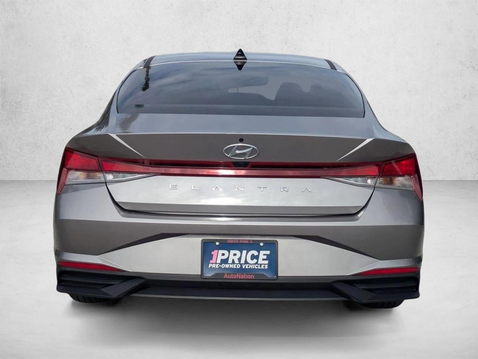 2023 Hyundai ELANTRA SEL IVT