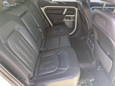 2022 Land Rover Defender 110 X-Dynamic SE AWD